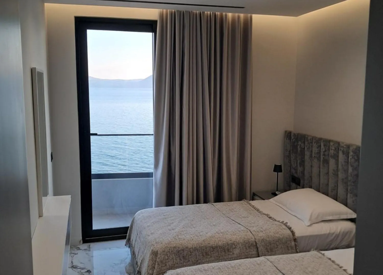 Ideal Sea View Apartment Vlorë